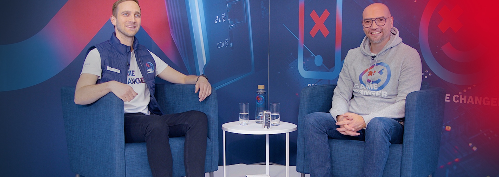 Gastgeber Christian Zentraf und sein Gast André Stury sprechen über Machine Learning und AIoT.