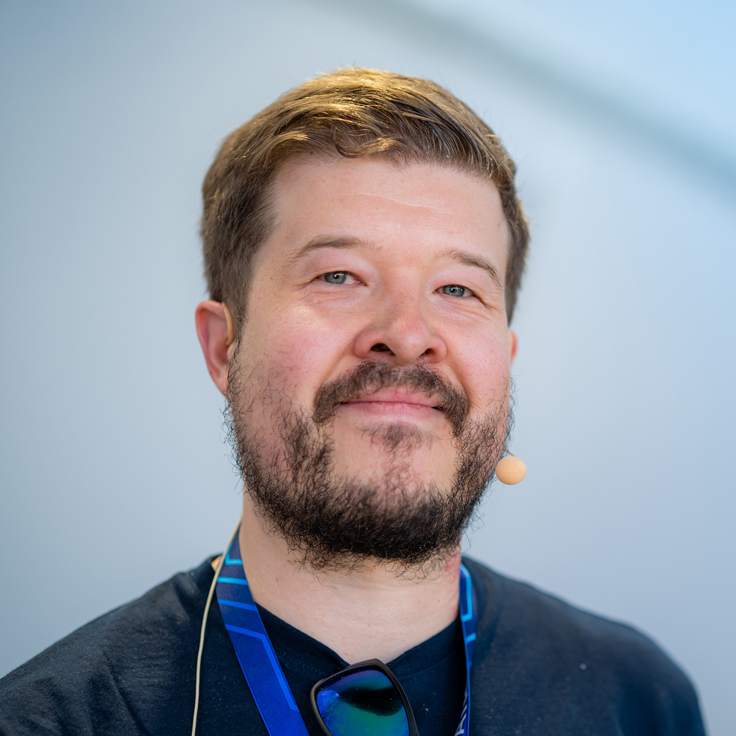 Portraitansicht von Michael Langfinger, ctrlX AUTOMATION Area Product Owner IT Security